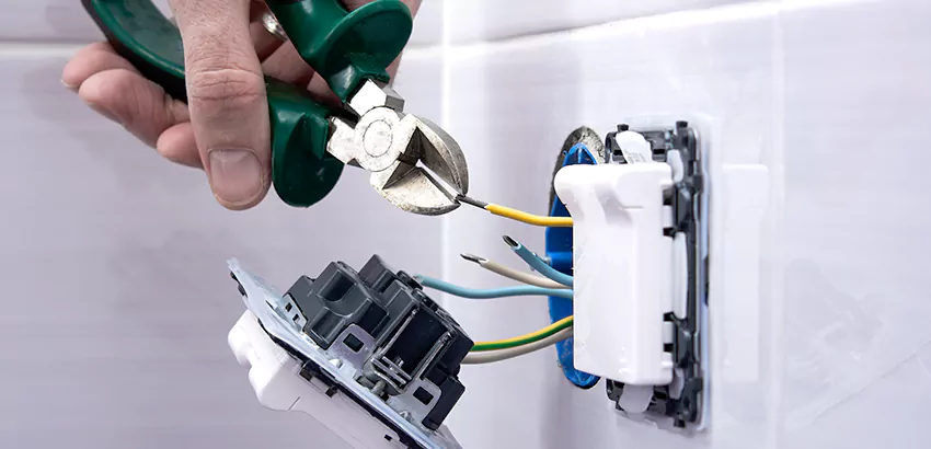 Outlet and Switch Repair Services in Nashville