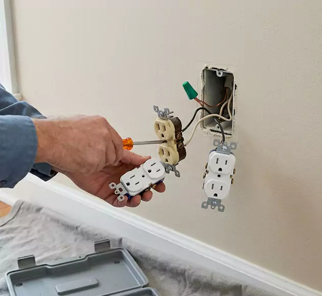 Professional Outlet Replacement: Your Local Swap-Out Team in Nashville, TN